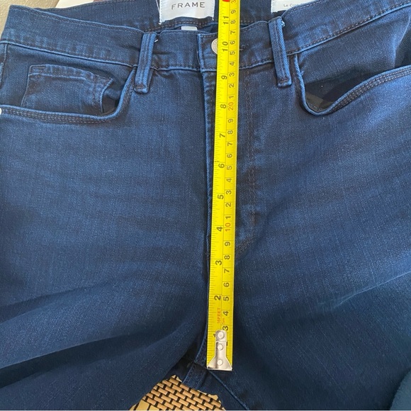 FRAME Le Crop Flare Raw Hem Jeans in‎ Fiona Size 28 Casual - Picture 12 of 15